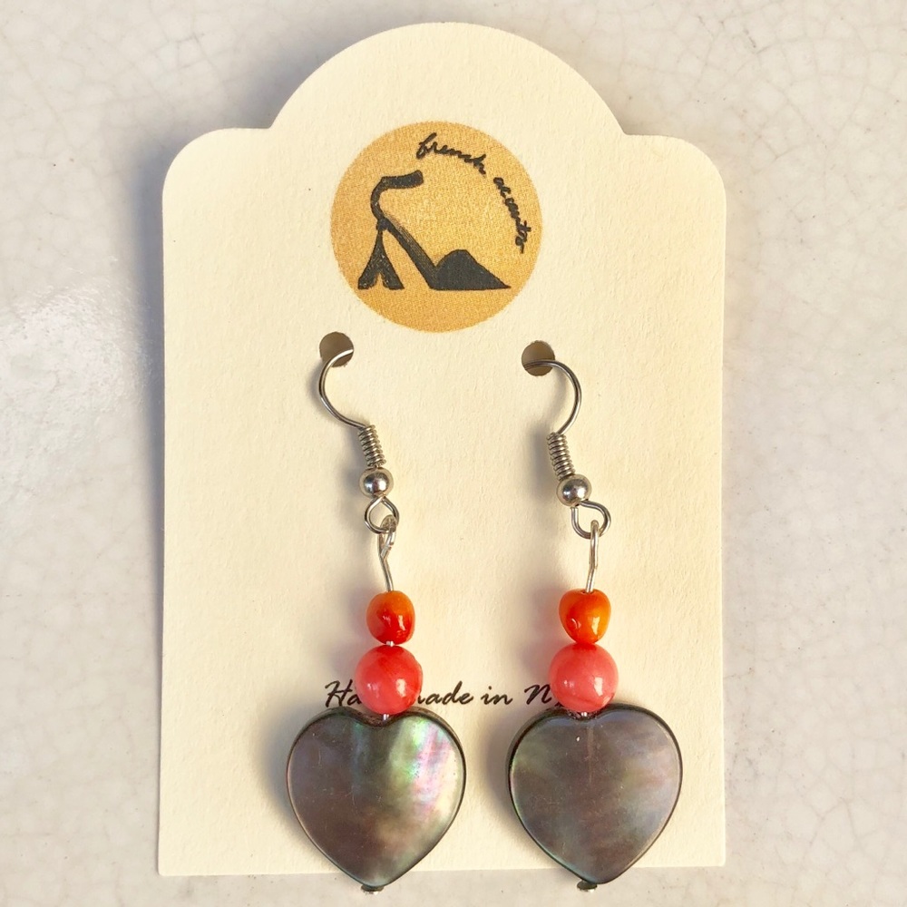 3 pairs for $25/NWT handmade dangling earrings - Picture 1 of 2